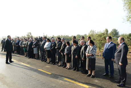 İlham Əliyev Beyləqan-Kəbirli-Baharabad avtomobil yolunun açılışında iştirak edib (FOTO) (ƏLAVƏ OLUNUB)