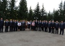 Prezident İlham Əliyev: Bütövlükdə Azərbaycanın səhiyyə sistemində köklü dəyişikliklər, islahatlar aparılır (FOTO)