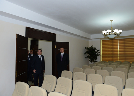 İlham Əliyev YAP Saatlı rayon təşkilatının inzibati binasının açılışında iştirak edib (FOTO)