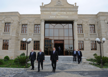 İlham Əliyev Saatlıda Tarix-Diyarşünaslıq Muzeyi və Rəsm Qalereyasının yeni binasının açılışında iştirak edib (FOTO)