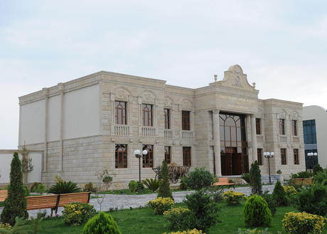 İlham Əliyev Saatlıda Tarix-Diyarşünaslıq Muzeyi və Rəsm Qalereyasının yeni binasının açılışında iştirak edib (FOTO)