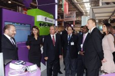 Prezident İlham Əliyev: Azərbaycanda informasiya-kommunikasiya texnologiyaları gəlir əldə edilməsi baxımından ikinci sektor olmalıdır (FOTO)
