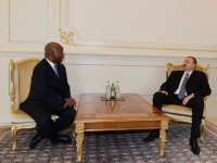 Prezident İlham Əliyev bir sıra ölkələrin səfirlərinin etimadnamələrini qəbul edib (FOTO)