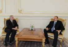 Prezident İlham Əliyev bir sıra ölkələrin səfirlərinin etimadnamələrini qəbul edib (FOTO)