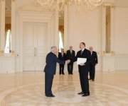 Prezident İlham Əliyev bir sıra ölkələrin səfirlərinin etimadnamələrini qəbul edib (FOTO)
