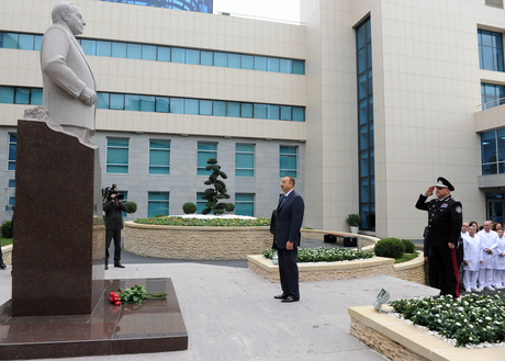 Prezident İlham Əliyev Milli Təhlükəsizlik Nazirliyinin hərbi hospitalının açılışında iştirak edib (FOTO)