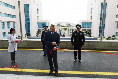 Prezident İlham Əliyev Milli Təhlükəsizlik Nazirliyinin hərbi hospitalının açılışında iştirak edib (FOTO)