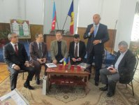 Moldovada Nizami Gəncəvinin aforizmlərindən ibarət kitabın təqdimatı keçirilib (FOTO)