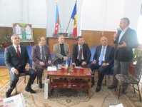 Moldovada Nizami Gəncəvinin aforizmlərindən ibarət kitabın təqdimatı keçirilib (FOTO)