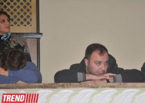 "Bu gün mən bura sizinlə görüşə gəldim" - Yaşar Nuri son mənzilə alqışlarla yola salındı (FOTO-2)