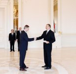 İlham Əliyev bir sıra ölkələrin Azərbaycanda yeni təyin olunmuş səfirlərinin etimadnaməsini qəbul edib (ƏLAVƏ OLUNUB-2)