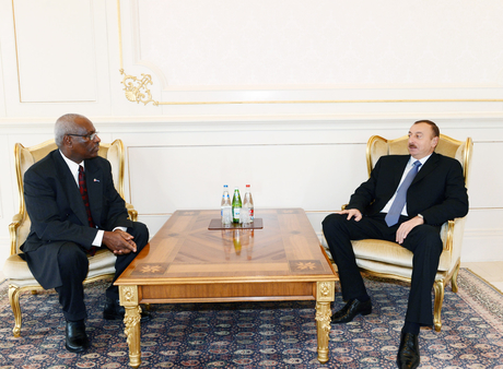 İlham Əliyev Eritreya Dövlətinin ölkəmizdə yeni təyin olunmuş səfirin etimadnaməsini qəbul edib