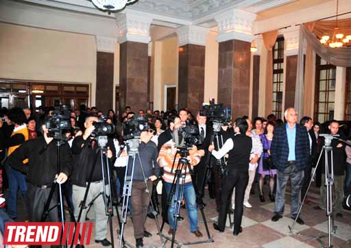 Bakıda "Alüminium" V Beynəlxalq Müasir İncəsənət Biennalesinin açılışı olub (FOTO)