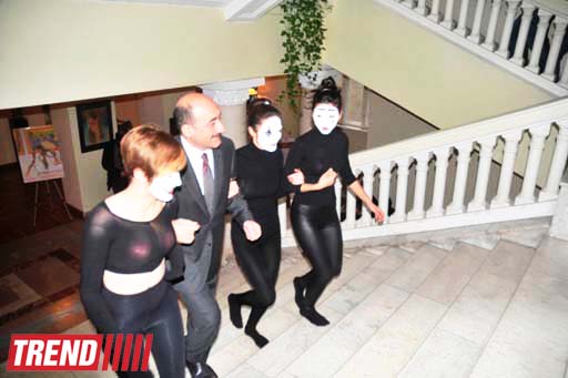 Bakıda "Alüminium" V Beynəlxalq Müasir İncəsənət Biennalesinin açılışı olub (FOTO)