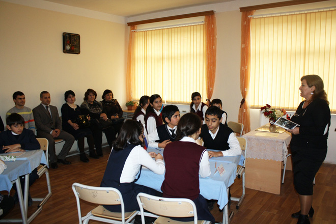 Azərbaycanın orta məktəblərində müəllimlər üçün fərqli ödəniş sistemi tətbiq ediləcək