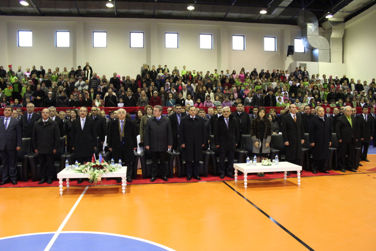 Ankarada ümummilli lider Heydər Əliyevin adını daşıyan orta məktəb və parkın açılış mərasimləri keçirilib (FOTO)
