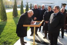 Ankarada ümummilli lider Heydər Əliyevin adını daşıyan orta məktəb və parkın açılış mərasimləri keçirilib (FOTO)