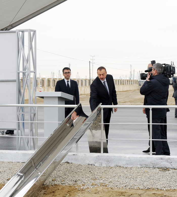 Azərbaycan Prezidenti İlham Əliyev Balaxanı sənaye parkının təməlqoyma mərasimində iştirak edib (FOTO)