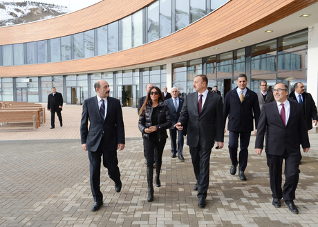 Azərbaycan Prezidenti və xanımı Qusarda “Zirvə” otelinin açılışında iştirak ediblər (FOTO)