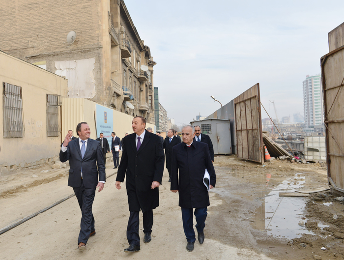 Prezident İlham Əliyev Bakının Fizuli və Mirzağa Əliyev küçələrinin arasında bir sıra obyektlərdə inşaat işlərinin gedişi ilə tanış olub (FOTO)
