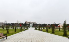 Prezident İlham Əliyev Bakının Xətai rayonunda yeni salınan parkda yaradılan şəraitlə tanış olub (FOTO)