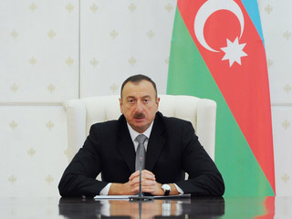 Prezident İlham Əliyev: Biz heç vaxt imkan verə bilmərik ki, antimilli ünsürlər ordumuzu qaralasınlar, ləkələsinlər