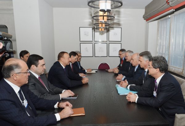 Davosda Azərbaycan və İsveçrə prezidentlərinin görüşü olub (FOTO)