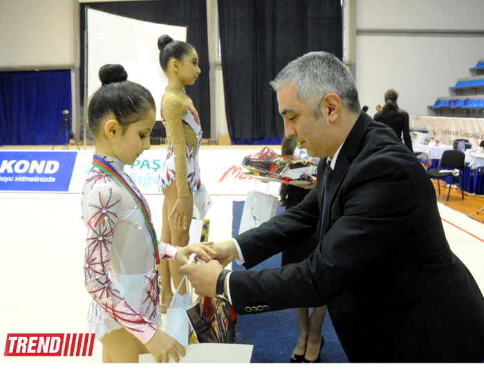 Bədii gimnastika üzrə XX Bakı birinciliyinin ilk qalibləri müəyyənləşib (FOTO)