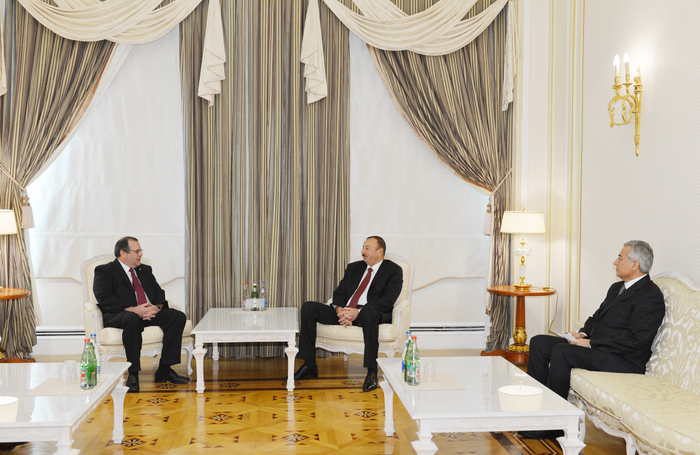İlham Əliyev Beynəlxalq İdman Atıcılığı Federasiyasının baş katibini qəbul edib
