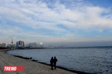 Xəzəri qucaqlayan Bakı buxtası (FOTO)