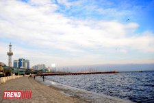 Xəzəri qucaqlayan Bakı buxtası (FOTO)