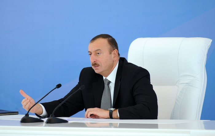 İlham Əliyev: İndiki şəraitdə sahibkarlara daha da yaxşı şərait yaratmaq üçün tədbirlər görülməlidir