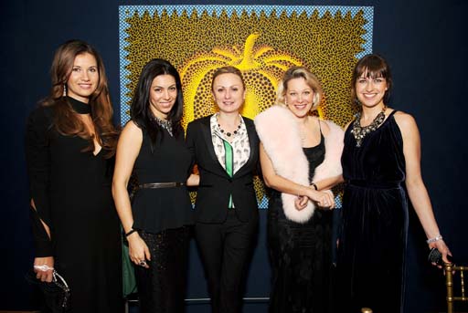 Leyla Əliyeva: Ümidvaram ki, Londondakı sərgi Azərbaycan incəsənətinin daha yaxşı öyrənilməsinə öz töhfəsini verəcək (FOTO)