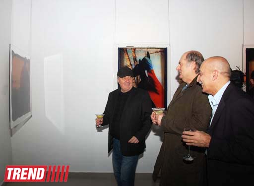 "YARAT"ın təşkilatçılığı ilə fotoqraf Sənan Ələskərovun sərgisinin açılış mərasimi keçirilib (FOTO)