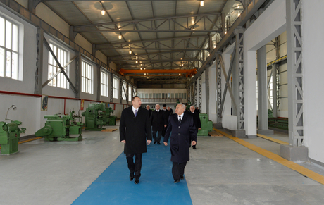 Prezident İlham Əliyev Dövlət Xəzər Dəniz Gəmiçiliyinin yeni inşa olunmuş gəmiqayırma müəssisəsinin açılışında iştirak edib (FOTO)