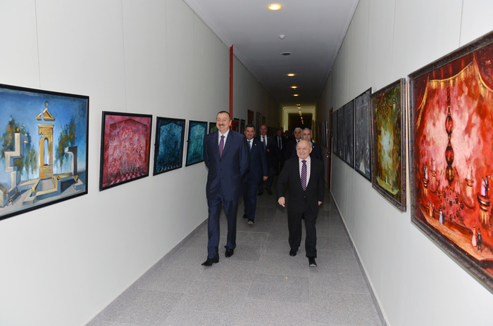 Prezident İlham Əliyev Azərbaycan Dövlət Rəssamlıq Akademiyasının yeni korpusunda yaradılan şəraitlə tanış olub (FOTO)
