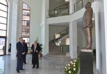 Prezident İlham Əliyev Azərbaycan Dövlət Rəssamlıq Akademiyasının yeni korpusunda yaradılan şəraitlə tanış olub (FOTO)