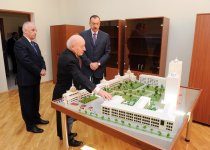 Prezident İlham Əliyev Azərbaycan Dövlət Rəssamlıq Akademiyasının yeni korpusunda yaradılan şəraitlə tanış olub (FOTO)