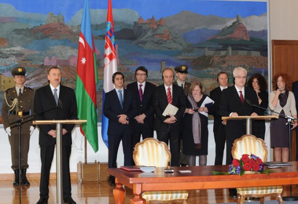 Prezident İlham Əliyev: Xorvatiya TANAP layihəsi vasitəsilə Azərbaycan qazının Avropa məkanına gətirilməsində tərəfdaşımız olacaq (FOTO) (ƏLAVƏ OLUNUB)