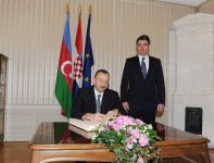 İlham Əliyev Xorvatiyanın Baş naziri Zoran Milanoviç ilə görüşüb (FOTO)