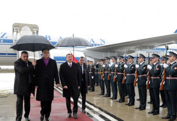 Prezident İlham Əliyevin Monteneqro Respublikasına rəsmi səfəri başlayıb  (FOTO)