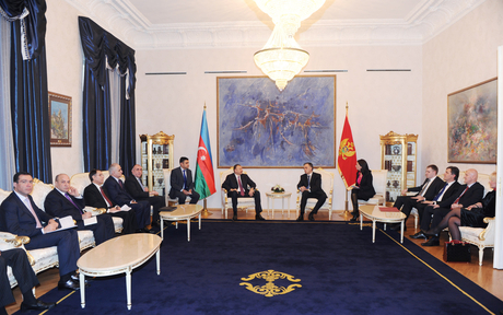 Azərbaycan və Monteneqro prezidentlərinin geniş tərkibdə görüşü olmuşdur