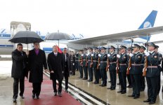 Prezident İlham Əliyevin Monteneqro Respublikasına rəsmi səfəri başlayıb  (FOTO)