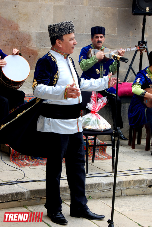 İçərişəhərdə Novruz əhval-ruhiyyəsi (FOTO)