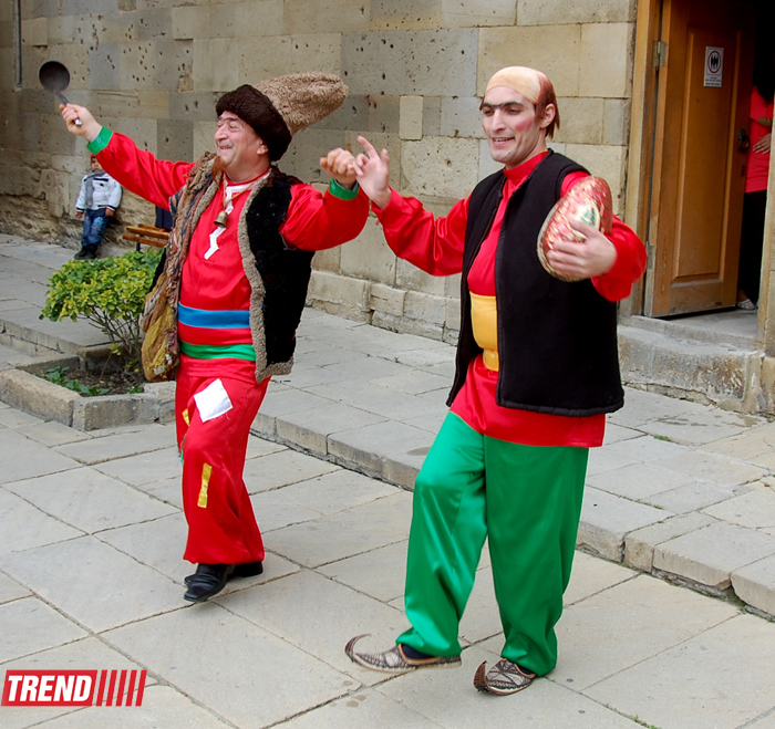İçərişəhərdə Novruz əhval-ruhiyyəsi (FOTO)