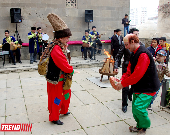 İçərişəhərdə Novruz əhval-ruhiyyəsi (FOTO)