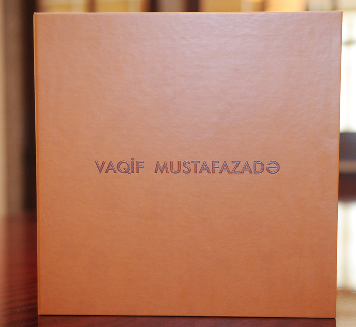 Heydər Əliyev Fondu və Heydər Əliyev Mərkəzinin birgə layhəsi çərçivəsində Vaqif Mustafazadəyə həsr olunmuş musiqi albomu nəşr edilib (FOTO)