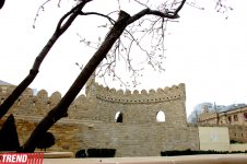 İlıq nəfəsli, yaşıl libaslı, duman örpəkli bahar (FOTO)