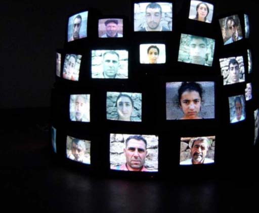 "YARAT" Venesiya biennalesində "Love Me, Love Me Not" sərgisinin iştirakçılarının işlərini təqdim edir (FOTO)