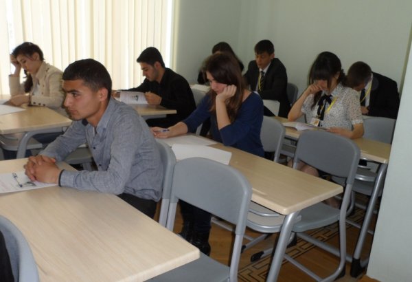 Peşə məktəblərində bəzi ixtisaslar üzrə qruplarda şagirdlərin sıxlığı azaldılıb
